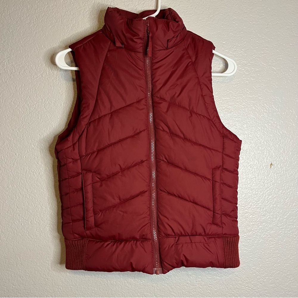 Red Puffer Vest plaid inside Jonathan Stone kids size Medium 10/12